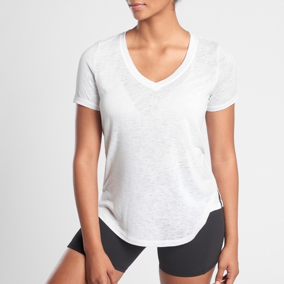 ATHLETA ☀️ Breezy Scoop VNeck Tee - Picture 6 of 10
